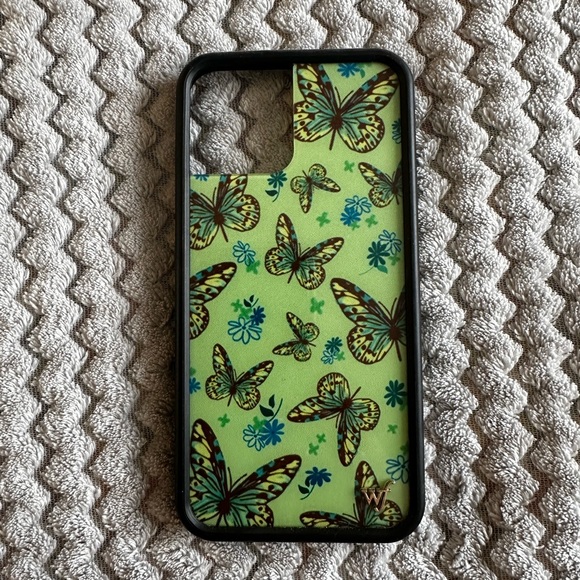 WILDFLOWER IPHONE 12 PROMAX CASES - Picture 2 of 4